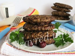 Печеночные котлеты из говяжьей печени