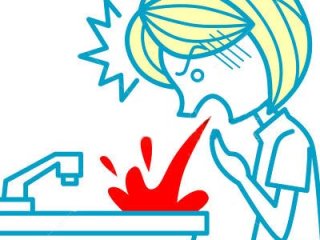 Рвота с кровью — что сделать до приезда врача