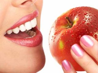 Опущение десен — симптомы, причины, лечение народными средствами