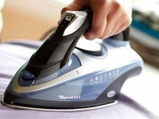 От ожогов утюгом помогут народные рецепты